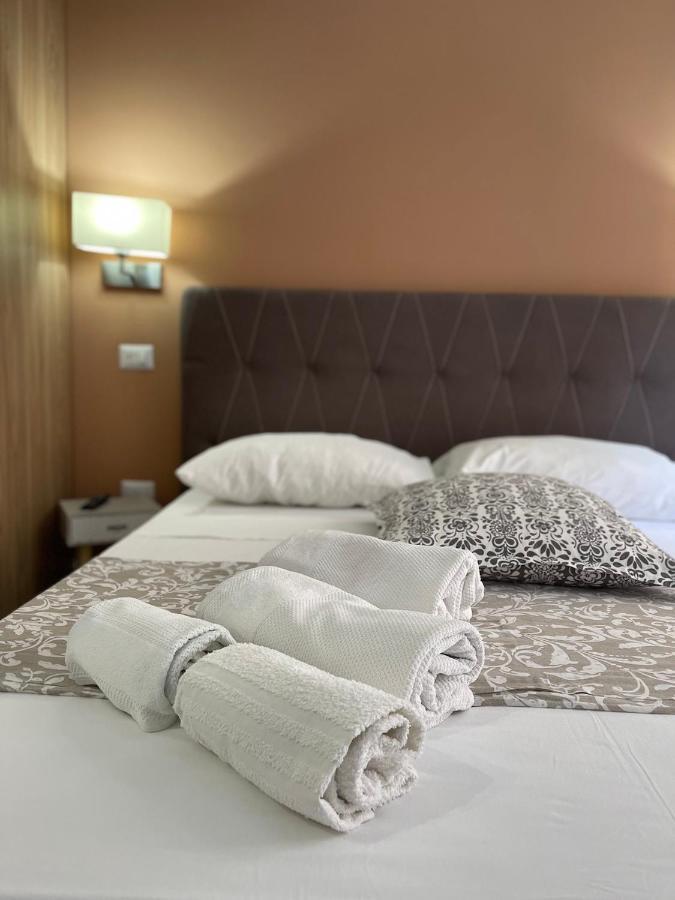 Ciu Ciu Home Suite Παλέρμο Εξωτερικό φωτογραφία