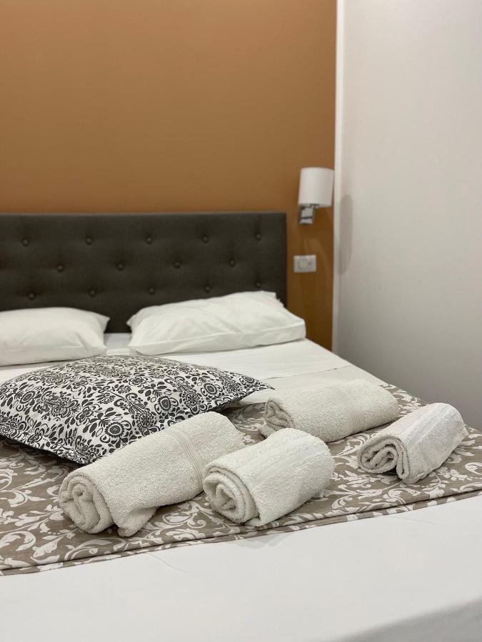 Ciu Ciu Home Suite Παλέρμο Εξωτερικό φωτογραφία